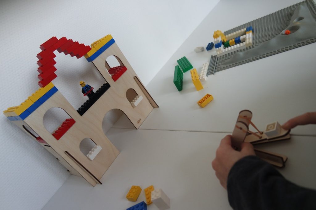 Schieten met de katapult - bouwen met LEGO