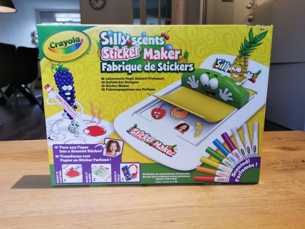 Silly Scents Sticker Maker Crayola