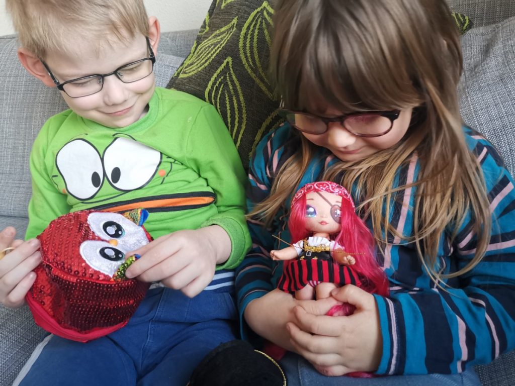 Na! Na! Na! Surprise Sparkle-serie review 3