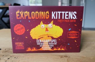 Exploding Kittens Party Pack