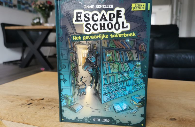 Escape School - Het gevaarlijke toverboek