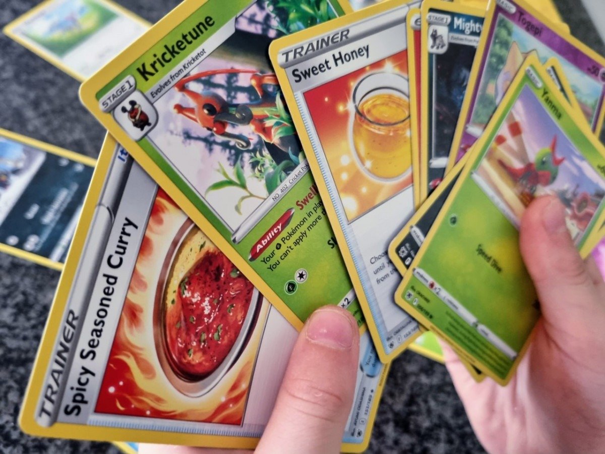 Pokémon Trading Card Game-uitbreiding Sword & Shield - Astral Radiance